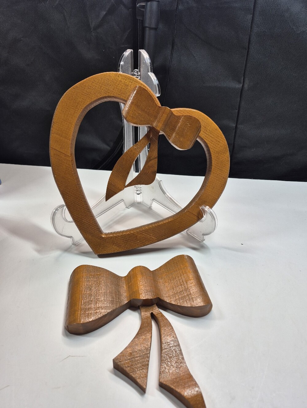Vtg Wooden Heart Bow Decor cottage grandma country core